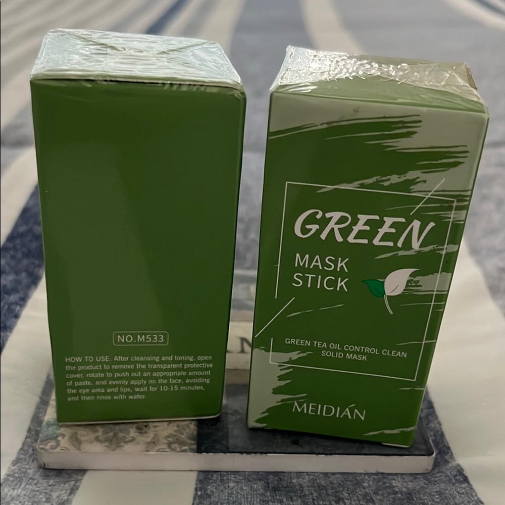 Green Mask Stick with Tea Oil Control - Picture 2 of 4